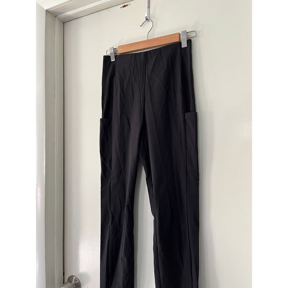 Athleta Women's Size 2 Technical Quick Dry Activewear Hiking Pants - Picture 2 of 5